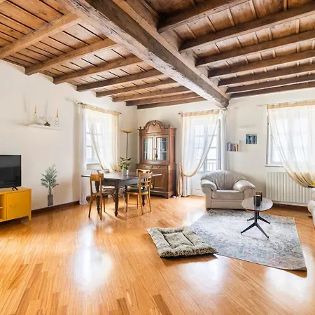 アパート La Casa Dei Pescatori トリノ